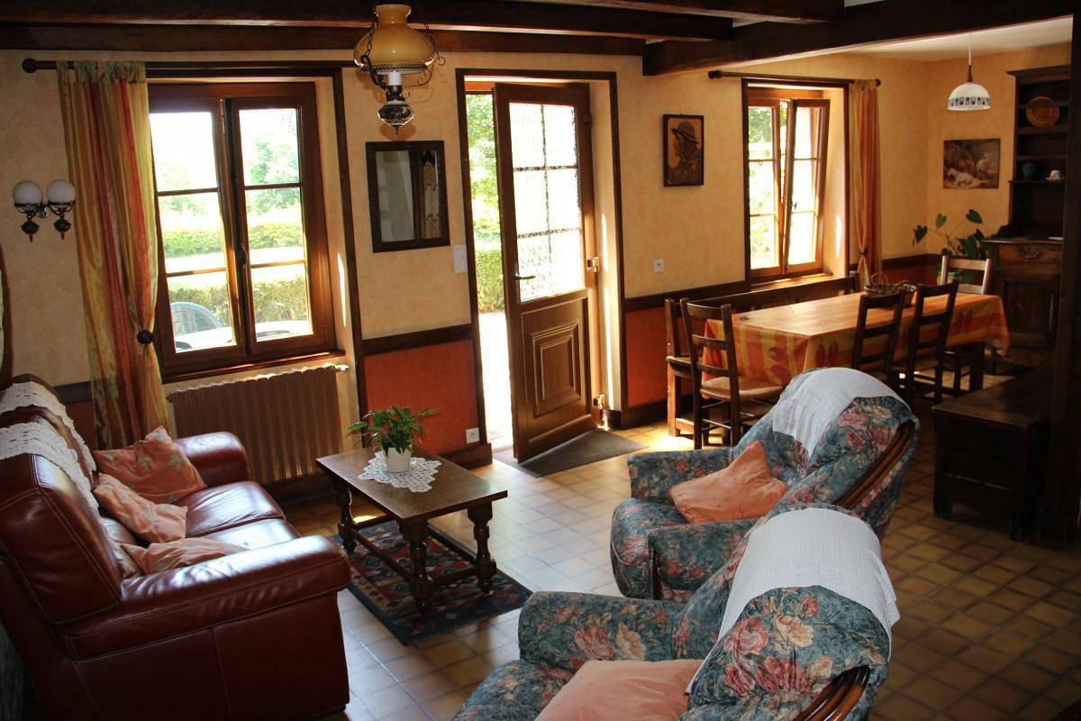 Liorh Tal en Ty in Theix, Côte des Mégalithes