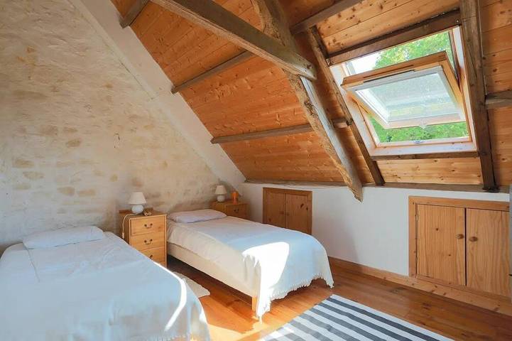 Gîte pour 4 personnes, avec Jardin à Pommerit-le-Vicomte - 4
