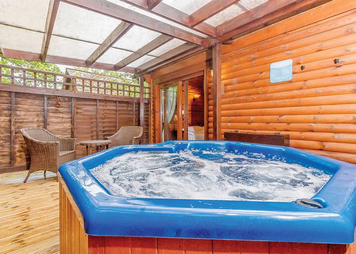 Cobbett Traditional Premier in Tilford, Surrey