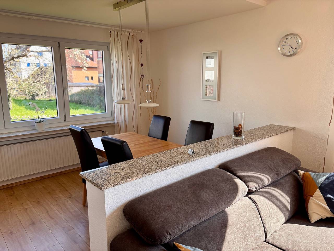 Appartamento intero, Appartamento 'Sonnenblume' con terrazza privata, giardino privato e Wi-Fi in Sipplingen, Region Bodensee-Oberschwaben
