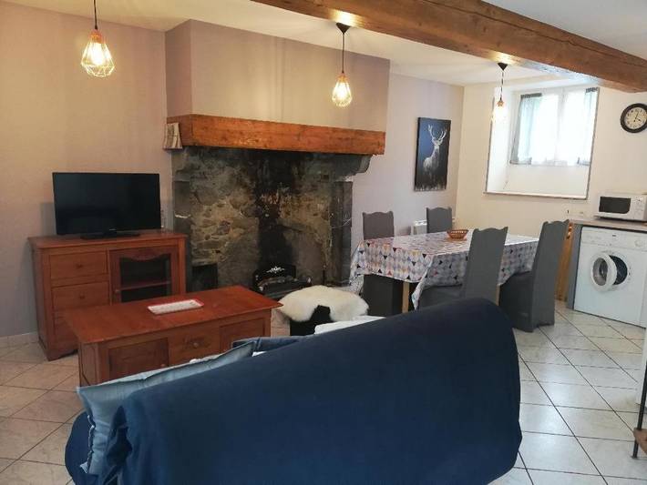 Gîte pour 4 personnes à Hèches