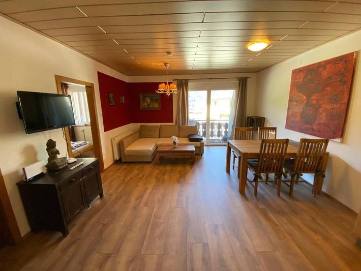 Ferienwohnung für 5 Personen, mit Balkon und Terrasse sowie Seeblick und Ausblick