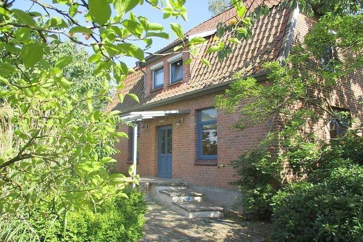 Ferienwohnung für 4 Personen, mit Terrasse und Garten