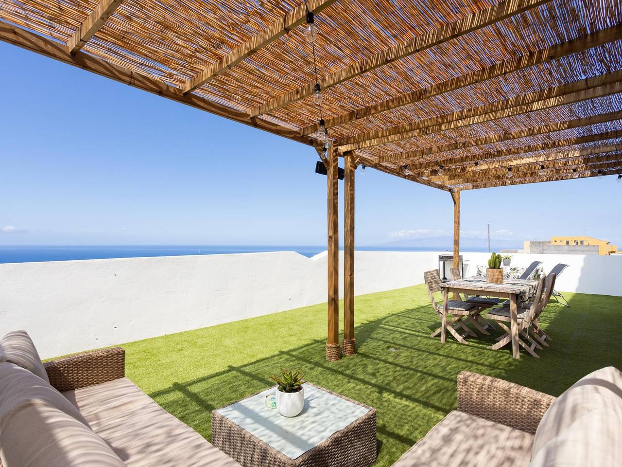Appartement de vacances entier, Penthouse Confortable Avec Vue Sur La Mer in Adeje, Tenerife du Sud