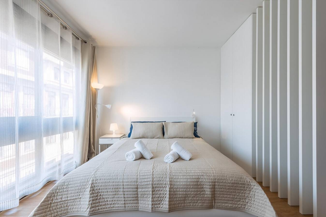 Estudio entero, Guestready - Tejido en colores in Santo Ildefonso, Oporto