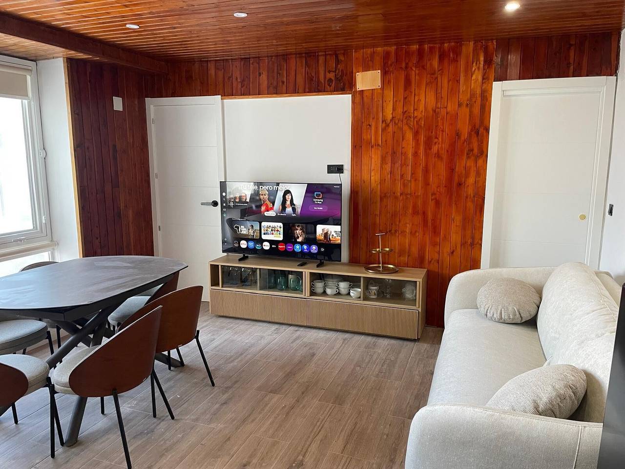 Appartement entier, Appartement 'Essence Sierra Nevada' avec Wi-Fi in Sierra Nevada Ski Resort, Monachil