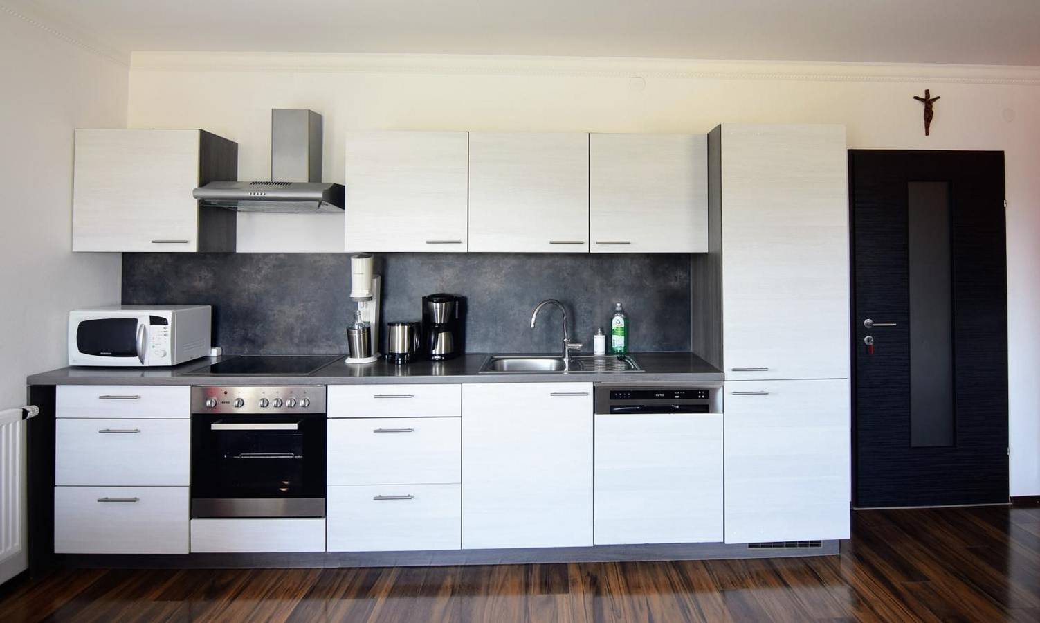 Ganze Wohnung, Apartment „Stilvoll mit Bauernhof“ mit Bergblick, Gemeinschaftsterrasse & Wlan in Sankt Martin-Karlsbach, Mostviertel Region