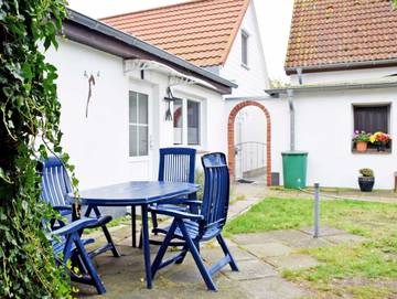 Ferienwohnung für 4 Personen in Neuendorf Insel Hiddensee, Hiddensee, Bild 2