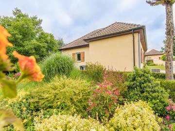 Maison De Vacances pour 15 Personnes dans Saint-Nexans, Périgord Pourpre, Photo 1