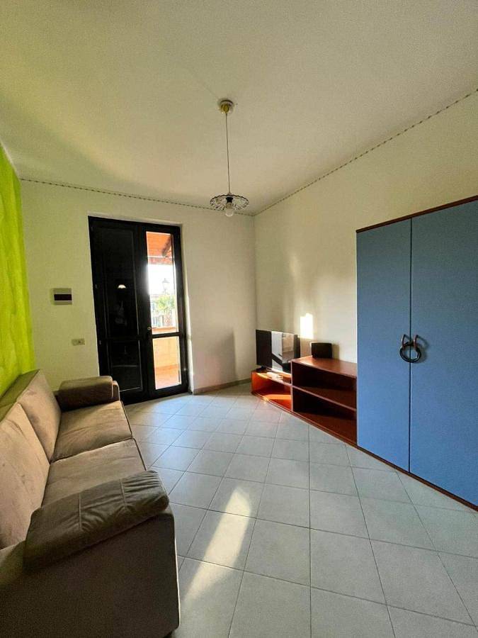 Gîte pour 4 personnes, avec Terrasse ainsi que Jardin et Piscine dans Buonfornello - 4