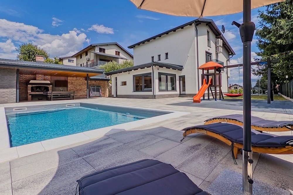 Villa Tia by Villas Guide in Karlovac, Karlovac und Umgebung