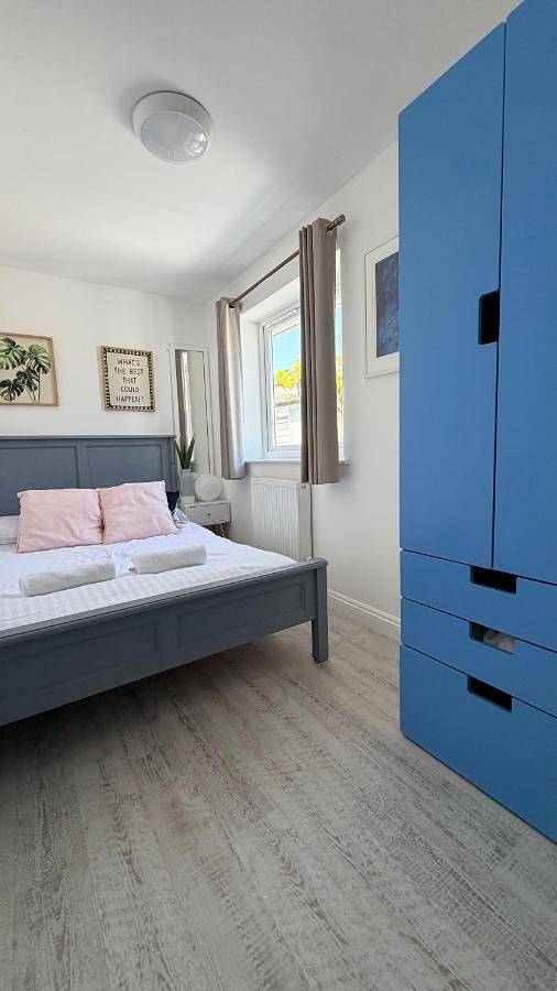 Three-Bedroom House in Newquay, Cornwall
