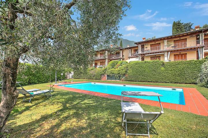 Ferienwohnung für 4 Personen, mit Seeblick und Balkon sowie Pool in Toscolano-Maderno - 2