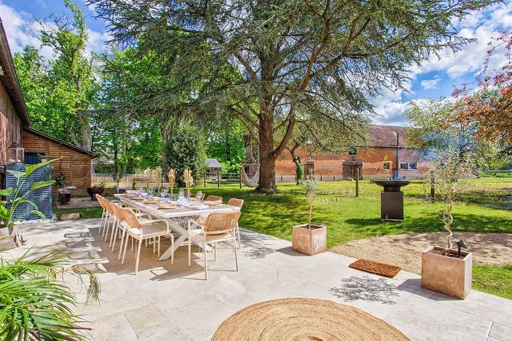 Maison de vacances pour 15 personnes, avec jacuzzi et jardin, animaux acceptés