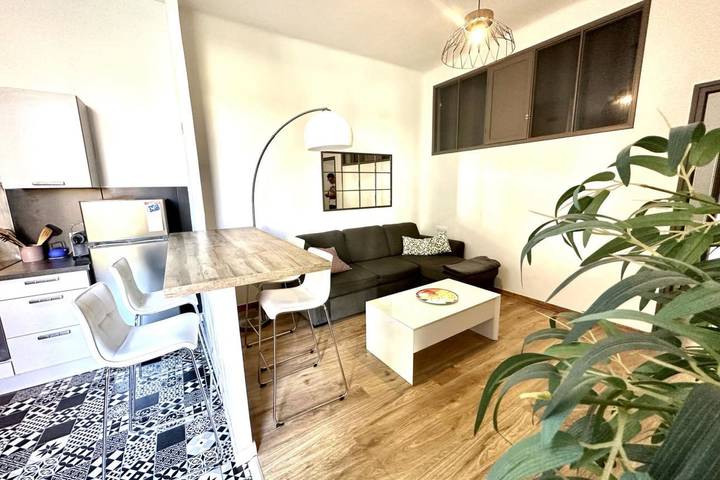 Gîte pour 4 personnes, avec balcon, adapté aux familles à Ajaccio - 2