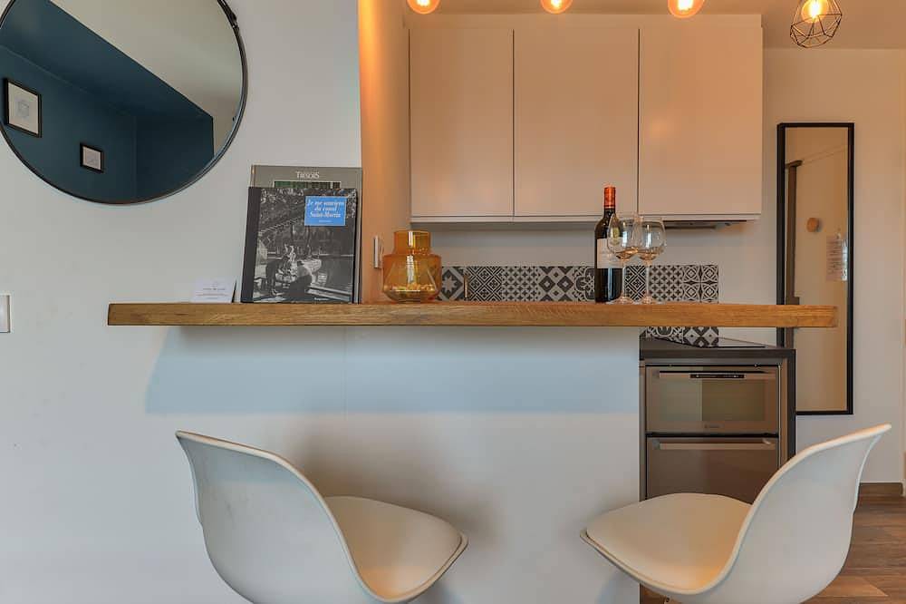 Entire apartment, Studio Paris La Défense - Les Toits de Courbevoie in Courbevoie, Hauts-de-Seine
