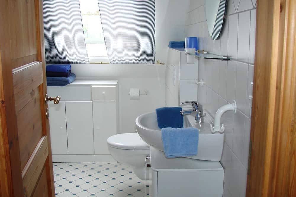 Ganze Wohnung, Attraktive, lichtdurchflutete Fewo bei Husum / Nordsee in Schwabstedt, Eider-Treene-Sorge