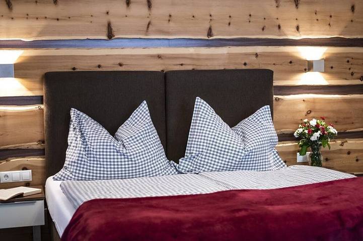 Jogllandzimmer - Gastwirtschaft Hold in Gemeinde Waldbach-Mönichwald, Steirerland