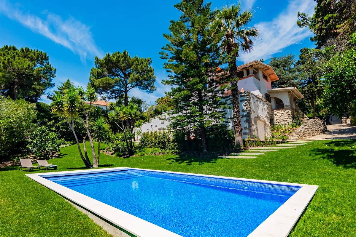 Villa Atlântica Real no Estoril com Vista Mar in Cascais e Estoril, Costa de Lisboa