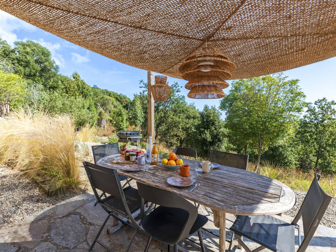 Casa Murato in San-Giuliano, Corte und Umgebung