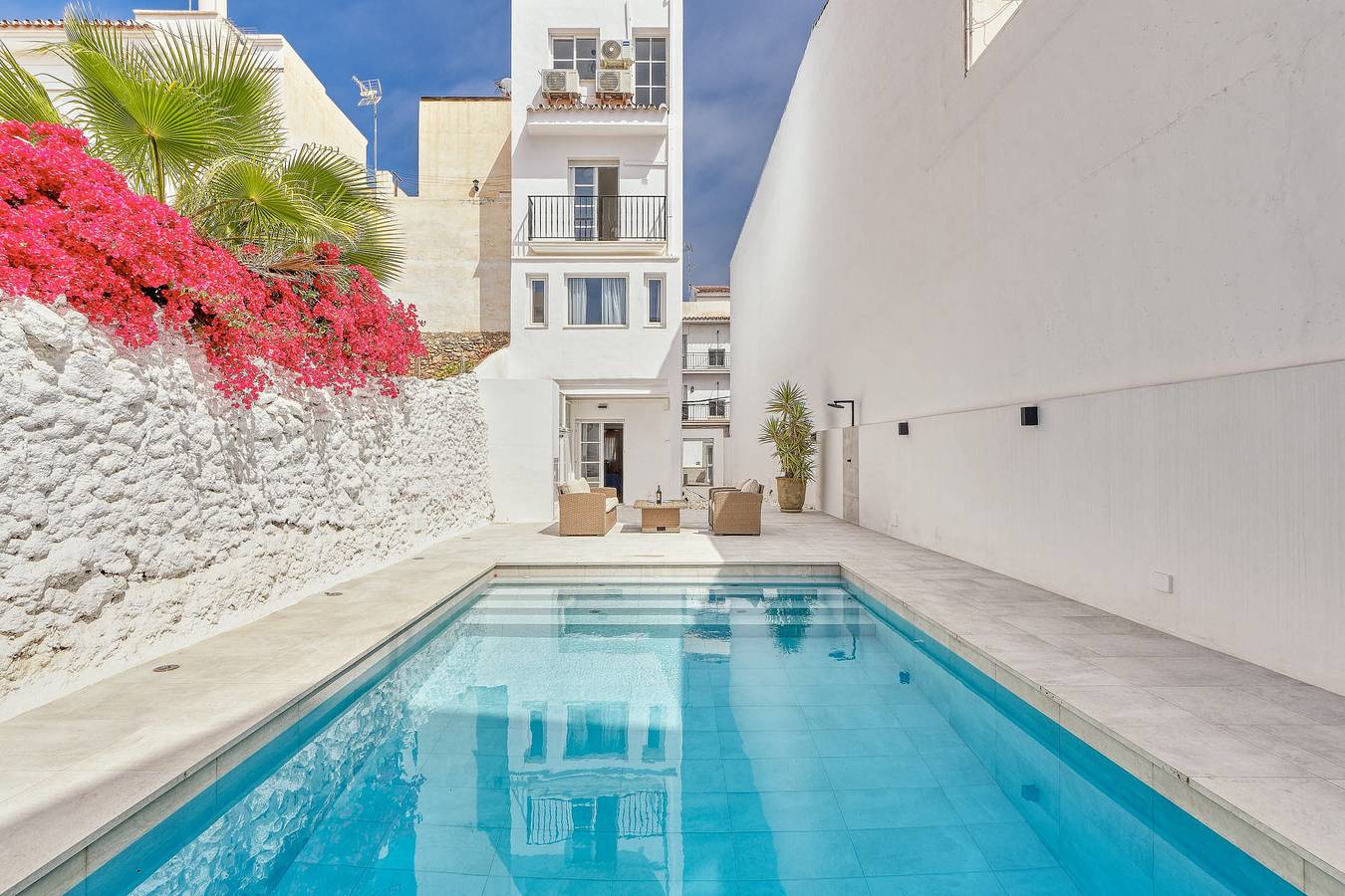 Entire apartment, Pintada in Nerja Centre, Nerja