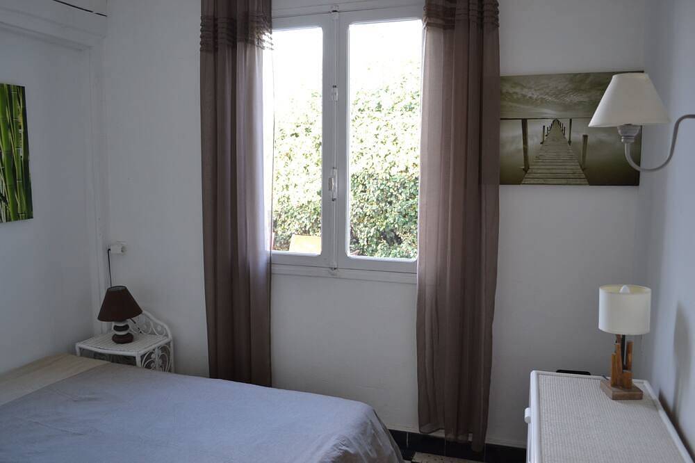 Frente a la playa Villa con terraza y jardín in Narbonne Plage, Narbona