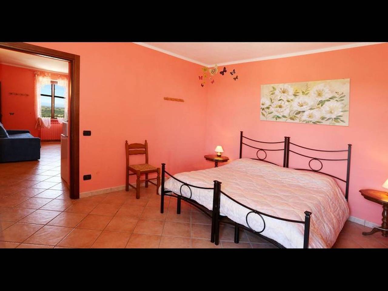 Geheel appartement, Vakantieappartement voor 6 personen met tuin in Albaretto della Torre, Langhe