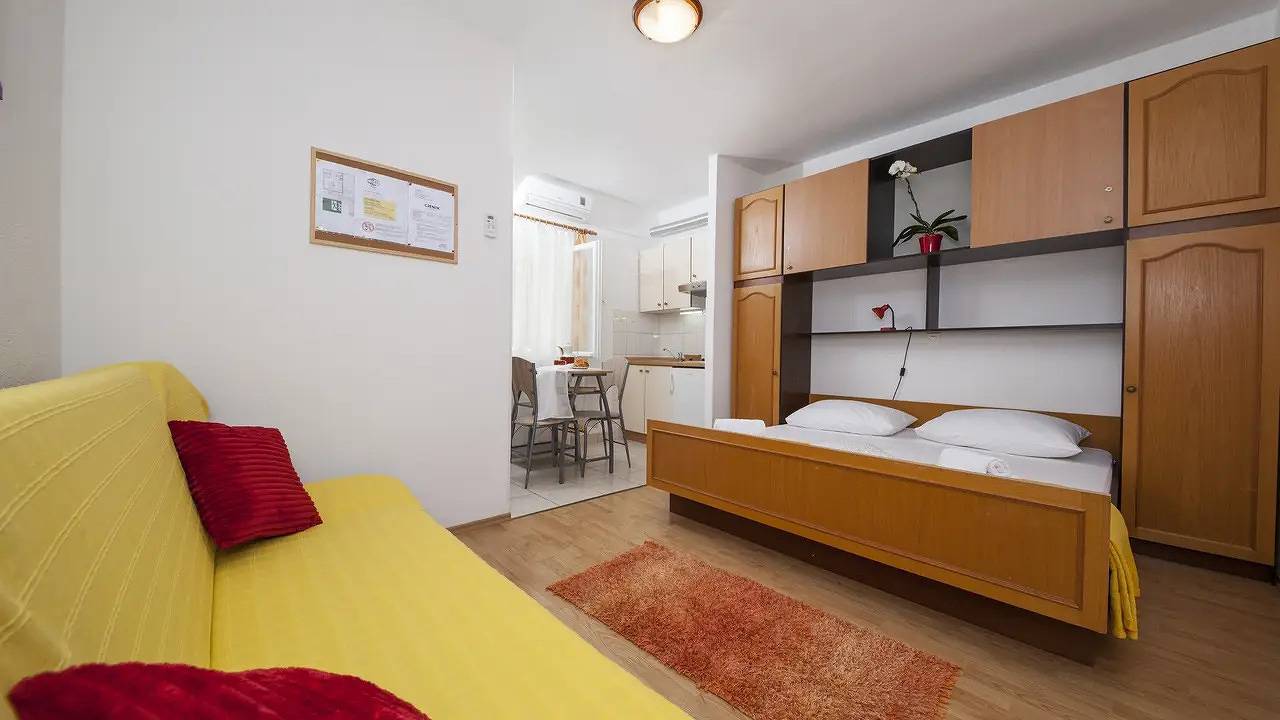 Ganzes Studio, Studio für 3 Personen (16 m²) in Tucepi in Tucepi, Makarska Riviera