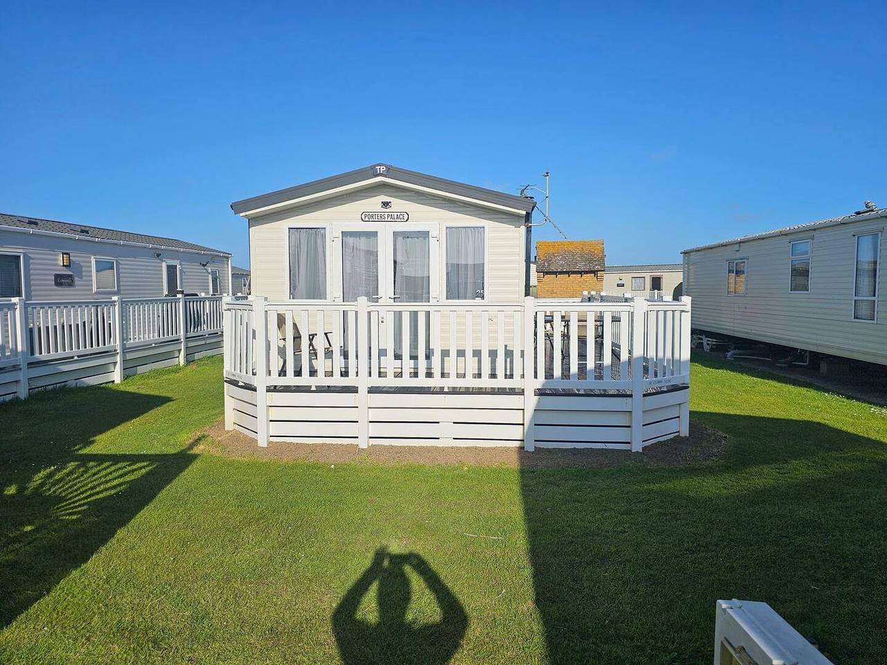 Luxury Chichester caravan  Seaside Retreat in Selsey, West Sussex