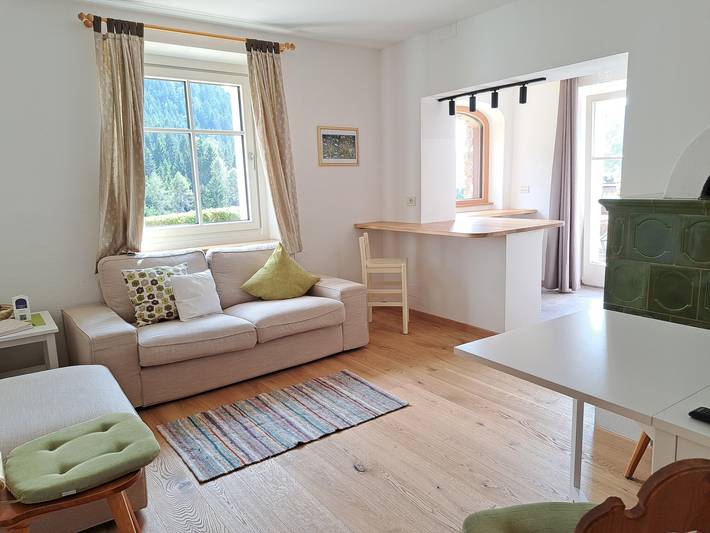 Apartamento inteiro, Apartamento 'Gabrielli Luise' com Vista Montanha, Terraço Privado e Wi-Fi in Trodena, Alto Adige