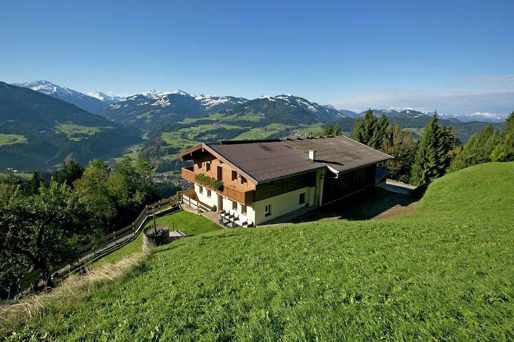 Chalet in Hopfgarten in Hopfgarten im Brixental, Kaisergebirge