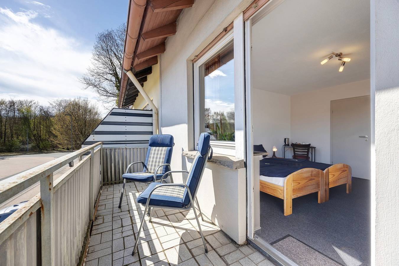 Zimmer 3 mit Balkon für 2 Gäste in Extertal, Kreis Lippe