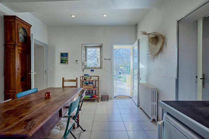 Location de vacances pour 6 personnes, avec jacuzzi ainsi que jardin et piscine à Valence-sur-Baïse - 3