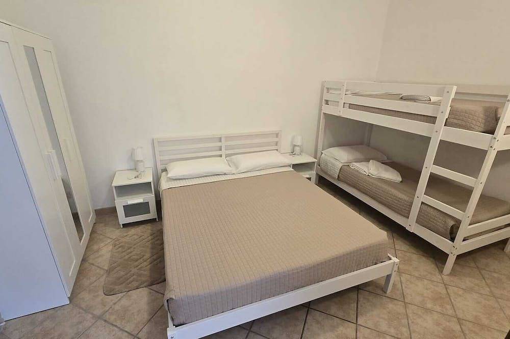 Gotha Beach Srl - Villino Magnolia in Ladispoli, Rom Provinz