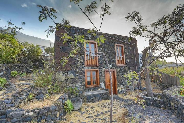 Casa rural para 2 personas, con Terraza además de Jardín y Vistas en Frontera  - 4