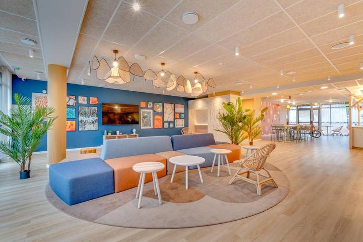 Appart’hôtel pour 2 personnes, avec Terrasse et Jardin