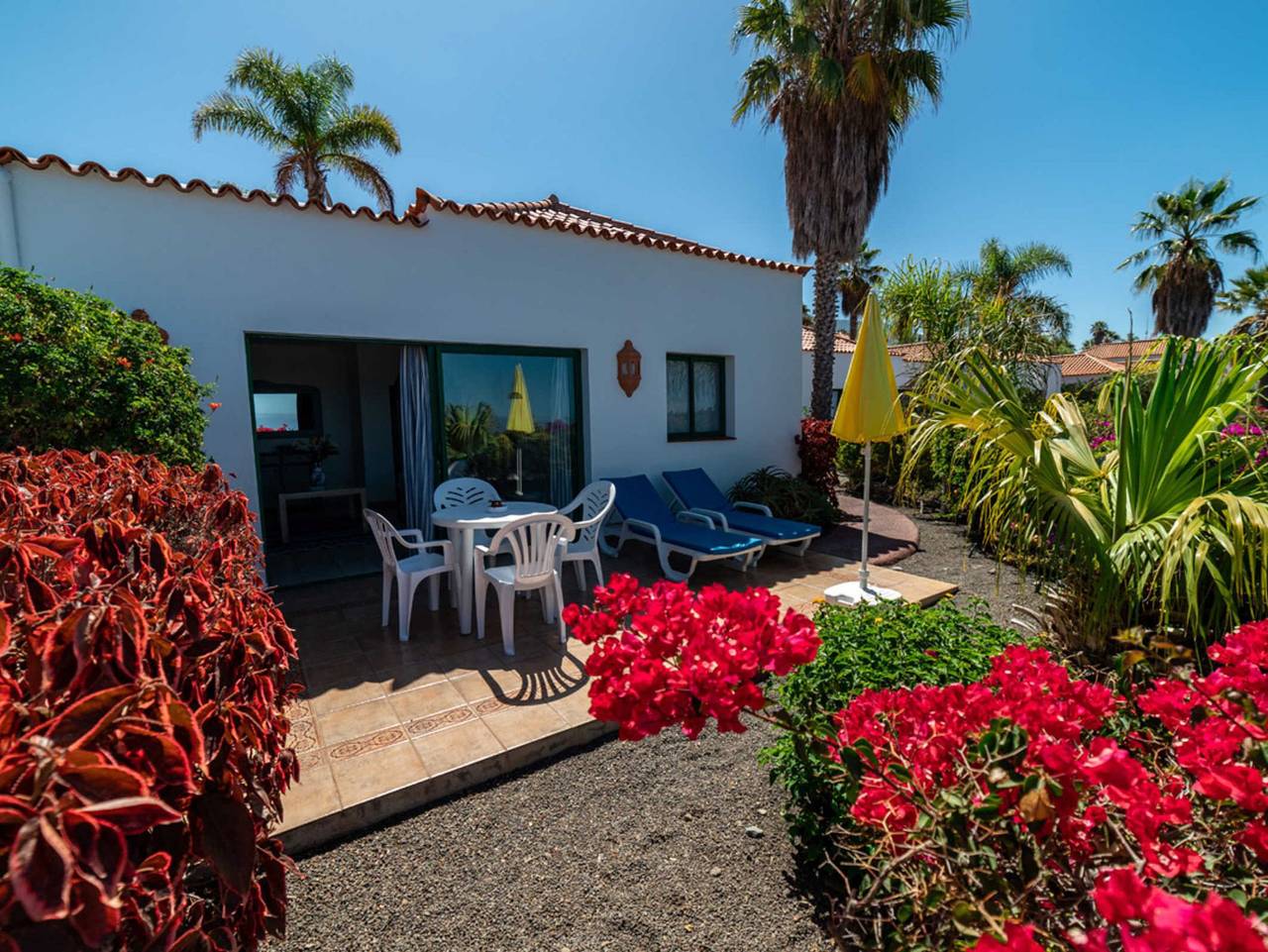 Ganze Ferienwohnung, Bungalows Villa Verde Mary in Dos Pinos, El Paso