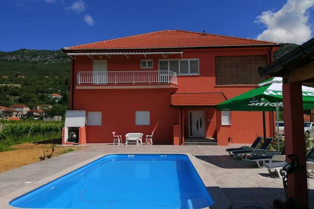 Casa vacanza a Grad Vrgorac a partire da 148€ a notte