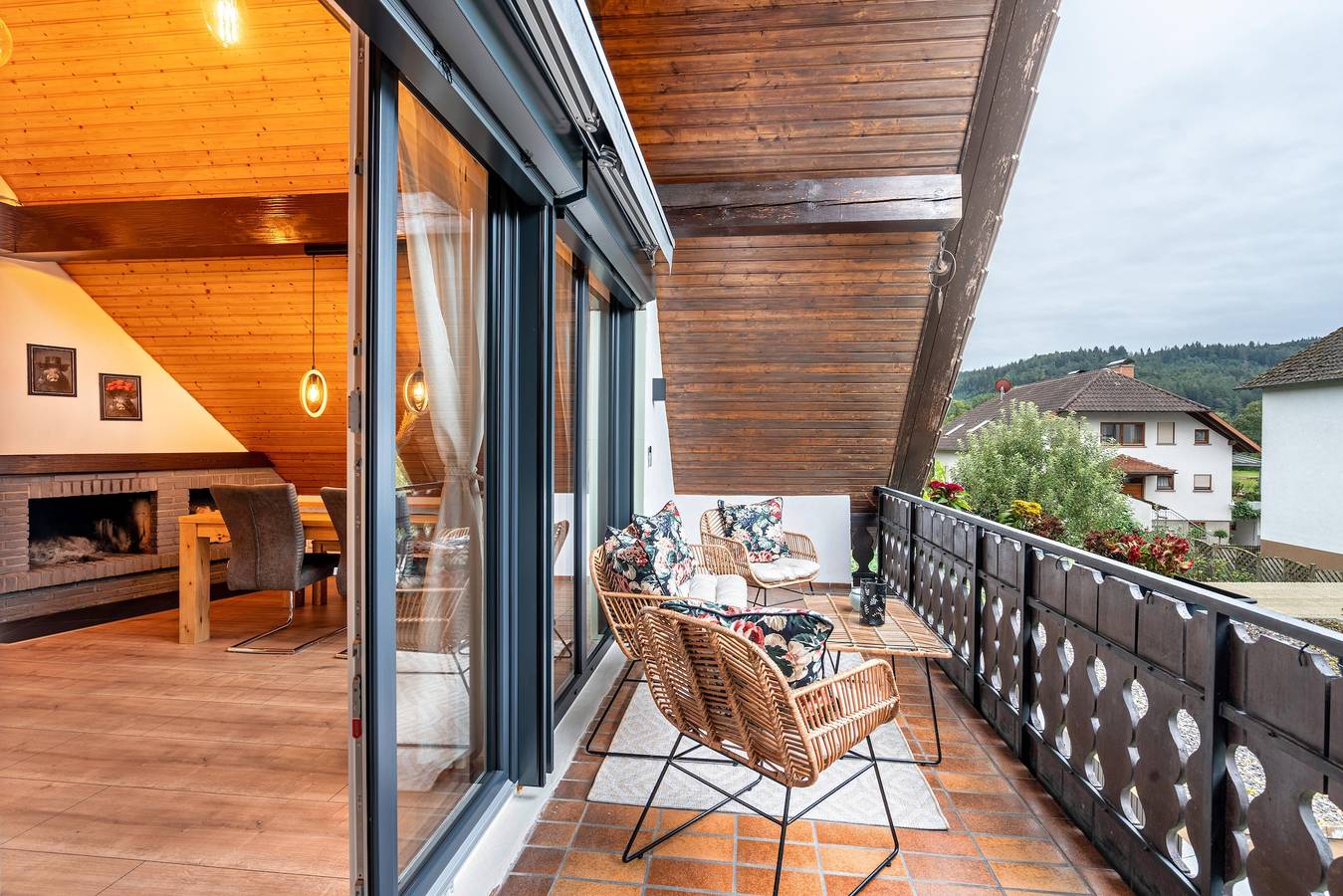 Appartement entier, Appartement "Goldener Hirsch" avec vue sur les montagnes, balcon et Wi-Fi in Lahr, Forêt-Noire centrale