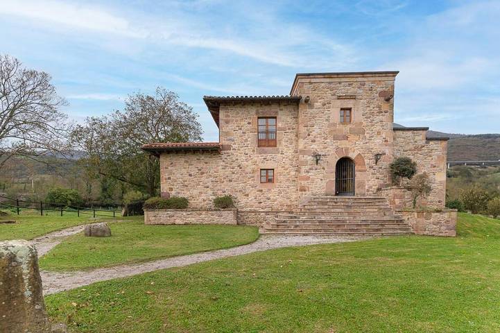 Casa rural para 10 personas, con jardín en Valle de Iguña - 2