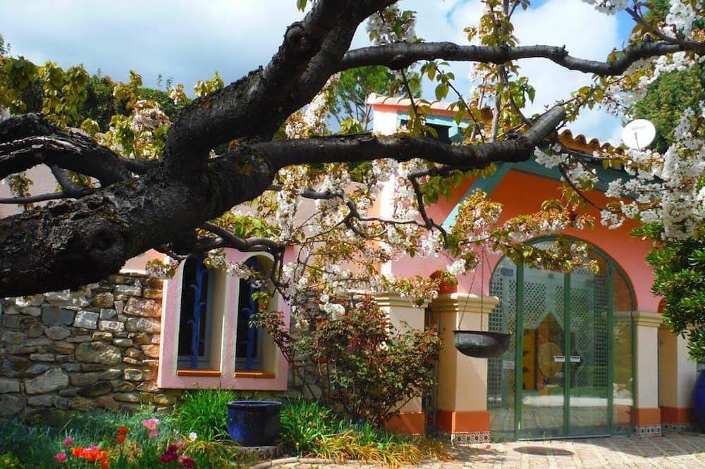 Villa Patio - les Flachères in Dieulefit, Région de nyons