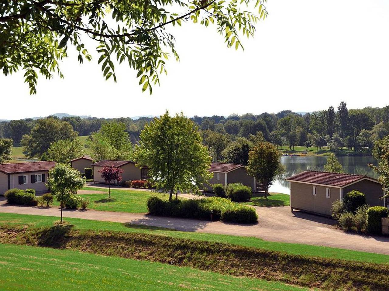 Chalet de 40m² para 6 personas con Terraza in Saint-Donat-sur-l'Herbasse, Región de Valence