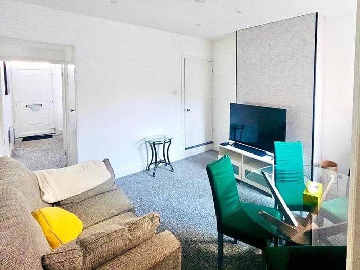 Cozy Haven cerca de los hospitales Glenfield y Lri in Leicester, Heart of England