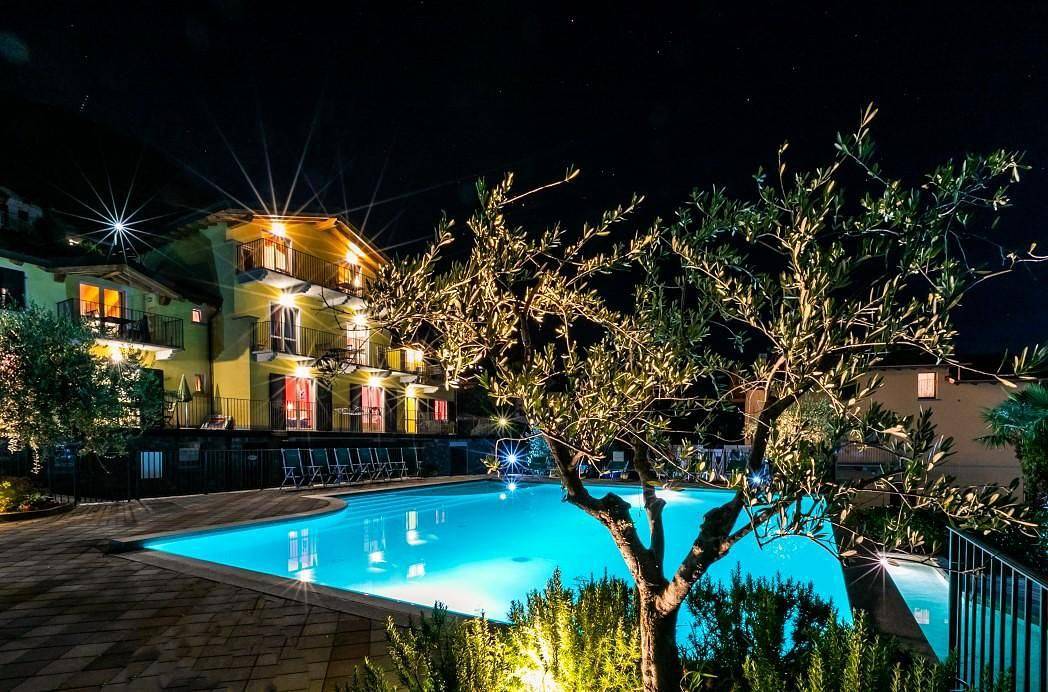 Ganze Wohnung, Collina Arancia Ferienwohnung mit Pool in Vercana, Gemeinde Vercana