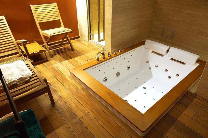 Casa de huéspuedes para 6 personas, con vistas además de sauna y terraza en Verona