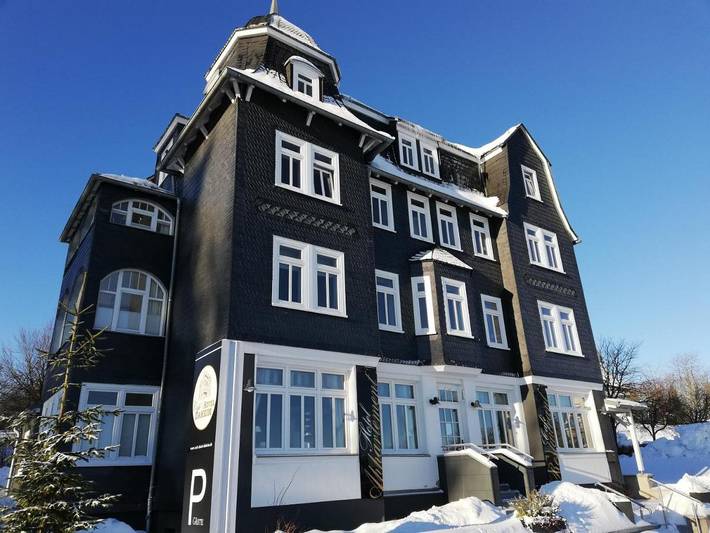 Apartmenthotel für 4 Personen, mit Terrasse und Garten sowie Sauna und Ausblick