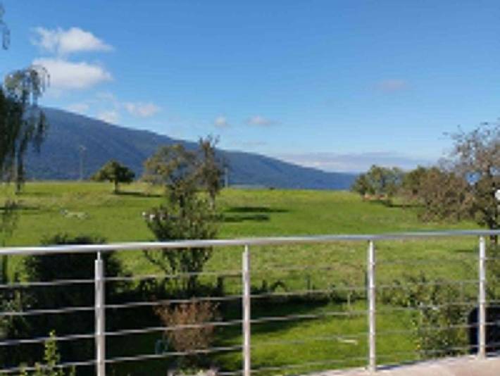Location de vacances pour 4 personnes, avec terrasse ainsi que vue et jardin à Saint-Eustache