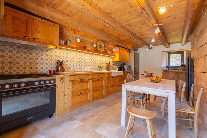 Location de vacances pour 8 personnes, avec vue et jardin à Loudervielle - 2