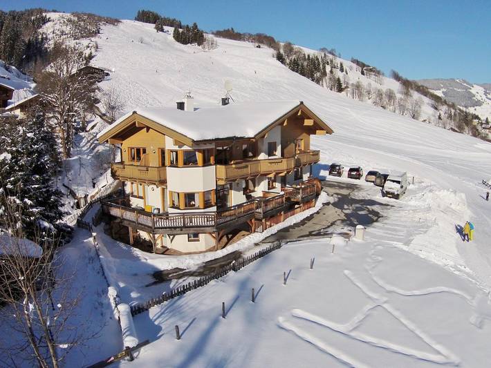 Vakantieappartement voor 9 personen, met Balkon/Terras en Terras in Hinterglemm