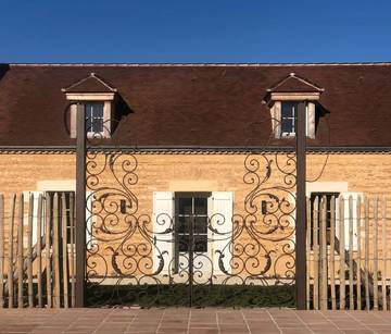 Maison de vacances pour 6 personnes, avec terrasse ainsi que vue et piscine à Prigonrieux